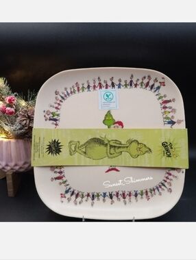 4pc Dr. Seuss GRINCH Who STOLE Christmas Square Melamine Plate Set NEW